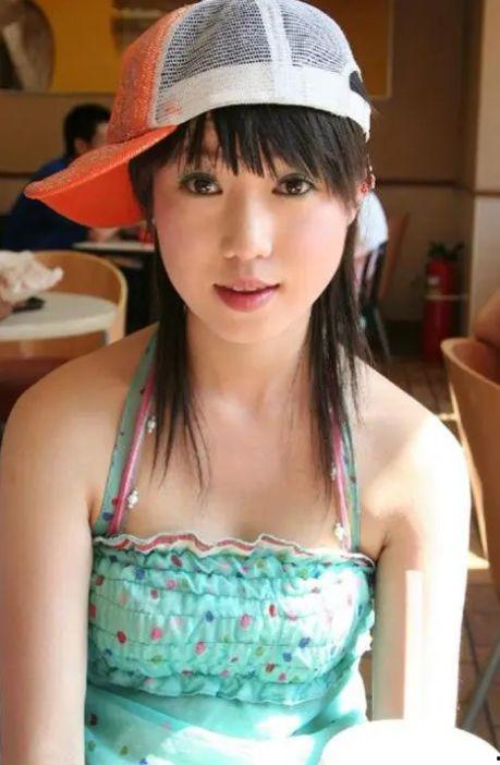 张筱雨写真图片大全,光影交织下的美丽瞬间