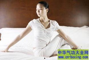 睡前瑜伽视频,助眠放松身心，一招一式带你进入梦乡