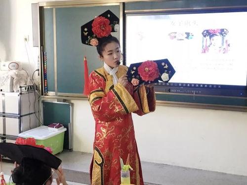 满族服饰图片大全,传统与现代交融的视觉盛宴