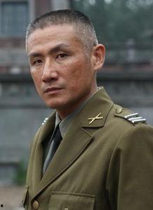 陆鹏的父亲是日本人,探寻家族血脉与身份认同的旅程